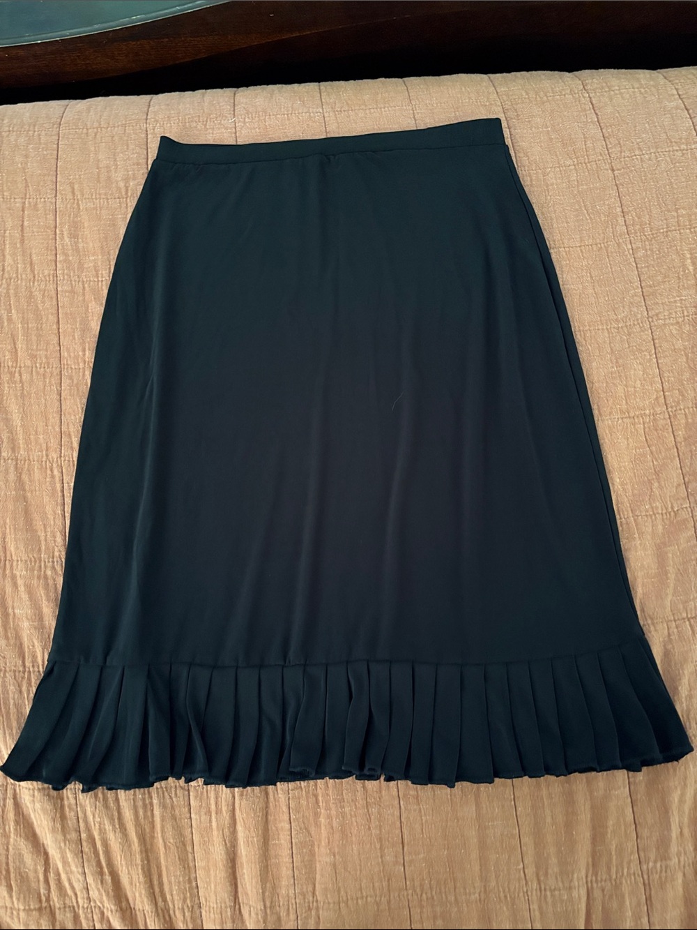 Suzie In The City Black Midi Skirt with Pleated Hem
